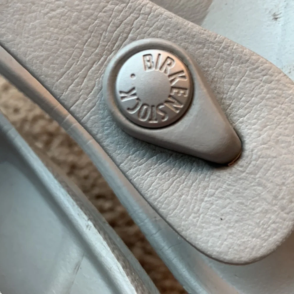 Birkenstock | Birkenstock Gizeh Essentials EVA silver sandals